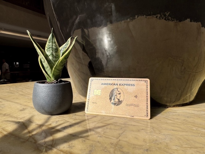 Image from: Maybank Unveils Enhanced American Express Gold Card In Rose Gold