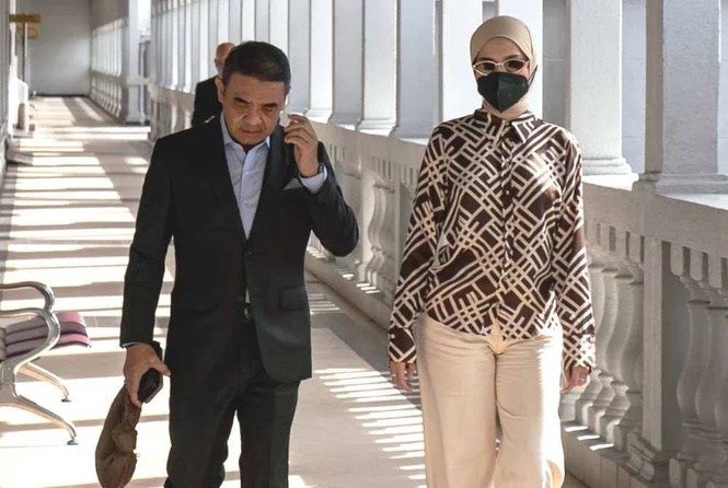 Image from: Gold bullion forfeiture challenge involving ex-army chief's wife set for July 31