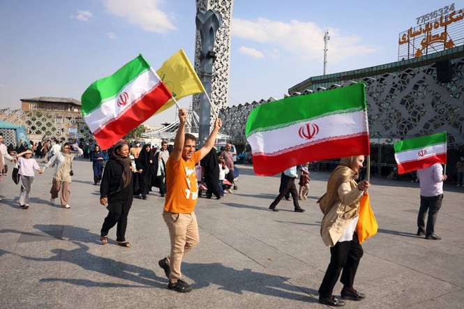 Image from: Tehran gripped by World Cup fever despite US-Iran tensions