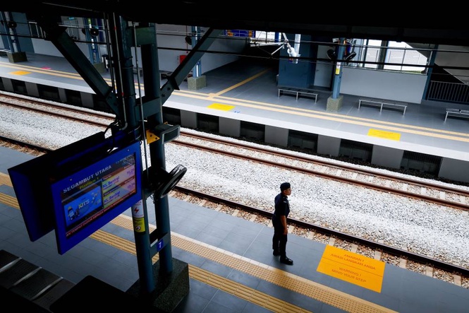 Image from: KTMB clarifies temporary late-night track closure at JB Sentral