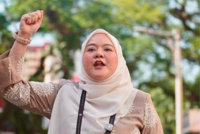 Image from: Muda candidate Ainie Haziqah vows to make Simpang Jeram's voice heard nationally