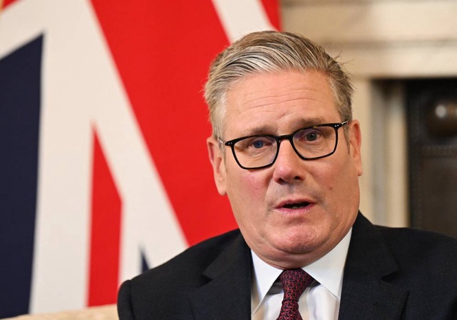 Image from: Starmer hints at extra bank holiday if England win World Cup