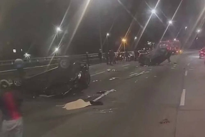 Image from: Woman dies, two others injured in Kesas accident
