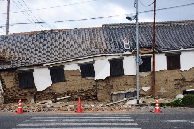 Image from: Rescuers search for survivors after powerful Japan quake kills 13