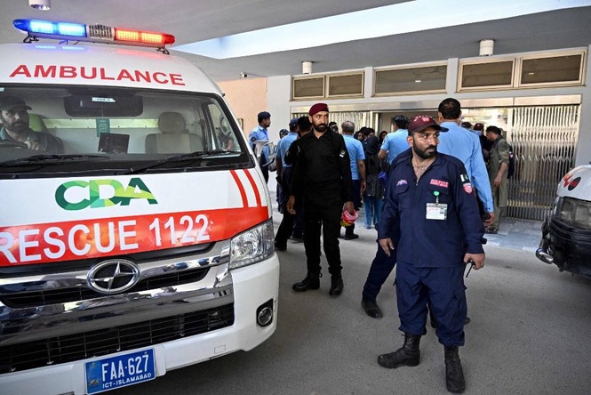 Image from: Pakistan hospital fire kills 14 infants