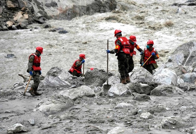 Image from: Nepal disaster: Families of 25 missing Malaysians submit DNA samples for identification