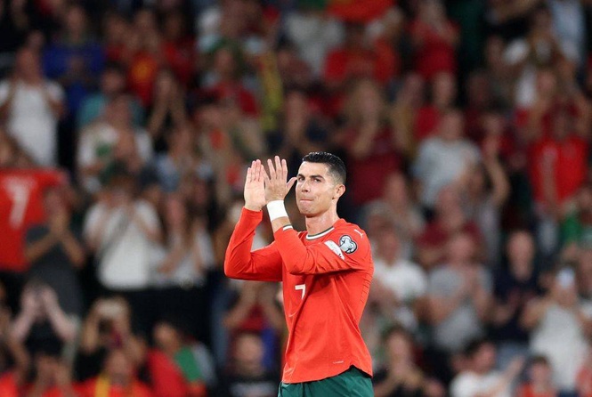 Image from: Ronaldo leaves Portugal camp, vows to reveal truth behind decision