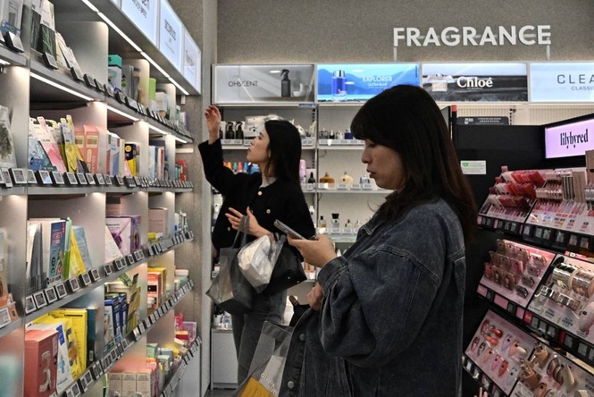 Breathtaking South Korea Launches 'k-brand' Scheme To Fight Counterfeits Image Concept Breathtaking South Korea Launches 'k-brand' Scheme To Fight Counterfeits Image Concept