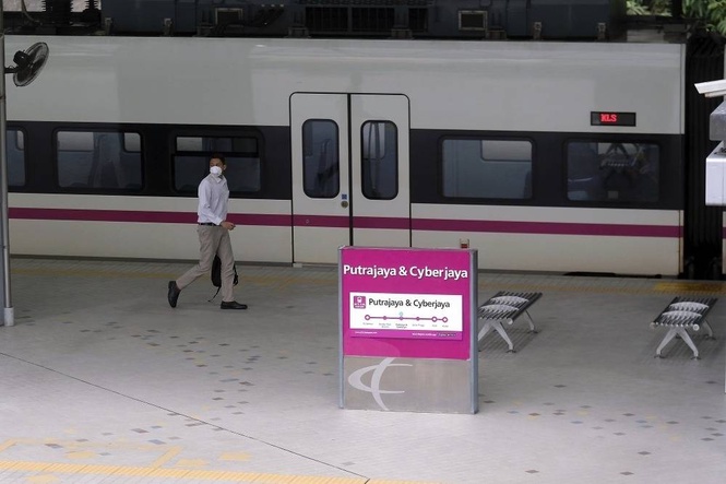 Image from: KLIA Ekspres services disrupted by cable cut incident