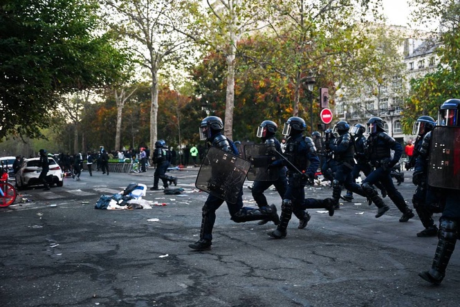 Image from: French protesters clash with police during nationwide demonstrations