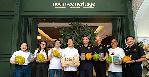 Hock Kee Kopitiam & D.MasKing Bawa Musang King Premium Ke Meja Kopitiam