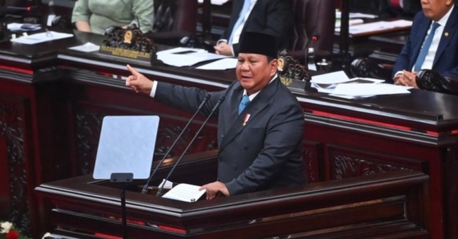 Rakyat Tak Mimpi Kaya, Tapi Cukup Hidup Selayaknya – Prabowo