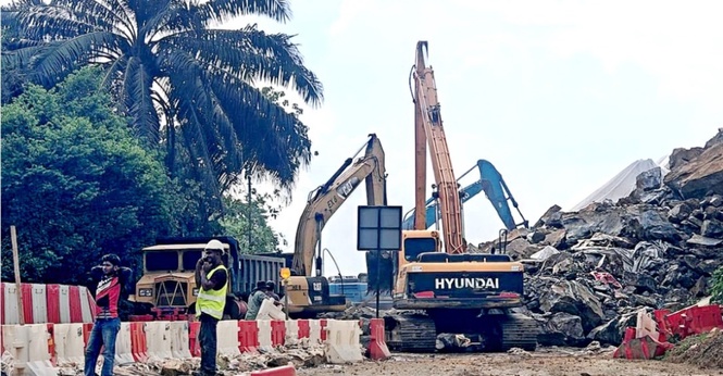 Letupan Luar Jangka Tutup Jalan Kota Bharu-Gua Musang, Laluan Dijangka Dibuka Pagi Esok - JKR
