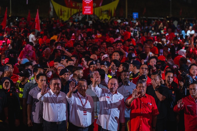 Mohamad Sabu Seru Pengundi Negeri Sembilan Sokong Calon PH Pada PRN