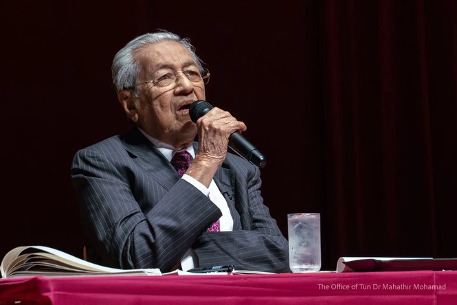 PRN Johor Bukti Penyatuan Melayu Mampu Kembalikan Kekuatan Politik - Tun M