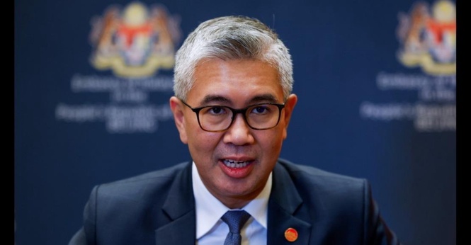 Tengku Zafrul Beri Keterangan Bicara Kes Rasuah Muhyiddin