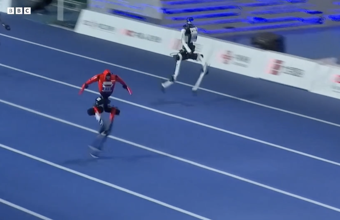 Robot China Pecah Rekod Usain Bolt, Catat 9.39 Saat Dalam 100m