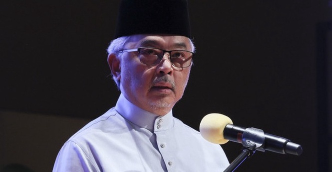 Sultan Pahang Titah Semua Masjid Di Pahang Adakan Solat Hajat, Doakan Jerebu Sarawak Pulih