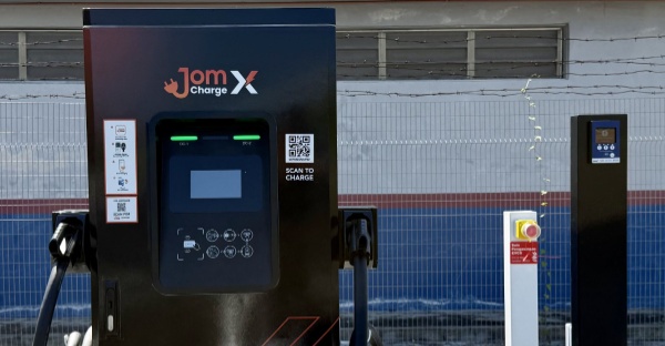 JomCharge Perkenalkan JomChargeX, Kelajuan Pengecasan EV Sehingga 1200 kW