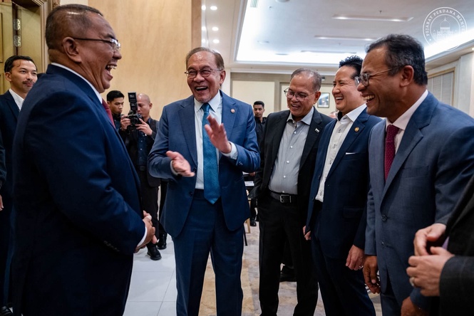 PM Anwar Gesa Kerajaan Persekutuan, Negeri Perkukuh Kerjasama Menerusi Waad Nasional