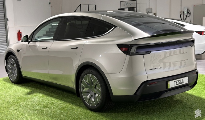Tesla Model Y L gets free Acceleration Boost in Malaysia, 0-100km/h in 4.5 seconds