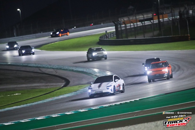Over 100 EVs take over Sepang for SoyaCincau x Dongfeng Pop-Up EV Clinic: Track Edition 2026