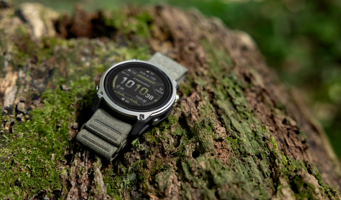 Garmin Enduro 4: 1.4-inch MIP display, up to 320 hours of battery life; available on 30 October at RM3,899