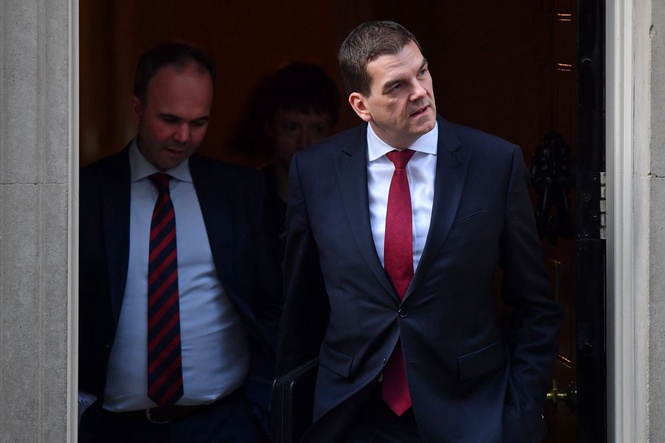 Top Foreign Office official sacked after Mandelson vetting dispute