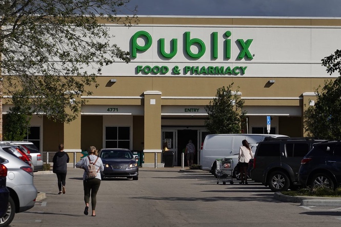 Major retailer in Florida quietly updates its firearms policy