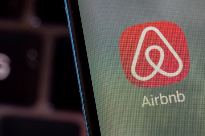Teen accused of killing Airbnb host and fleeing to Dubai hours after arriving in UK