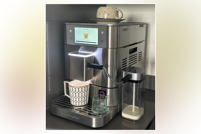 I tried KitchenAid’s espresso machine, and it’s a dream for lazy coffee lovers