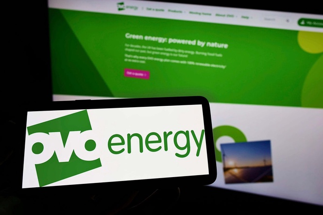 E.On to buy rival Ovo to create UK energy supply giant