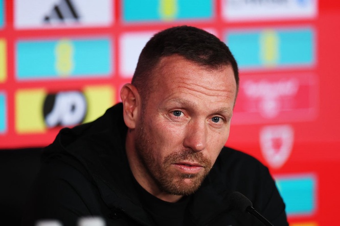 Wales set to lose manager Craig Bellamy to Championship club