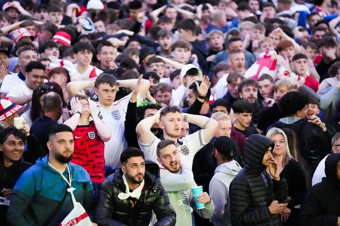 Are England fans allowed to attend the Nations League match in Croatia?