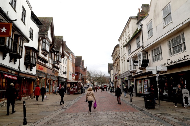 Major UK high street retailer reports significant losses as Iran war blamed for tough trading
