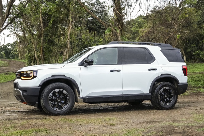 SUV comparison: Honda Passport vs Subaru Outback