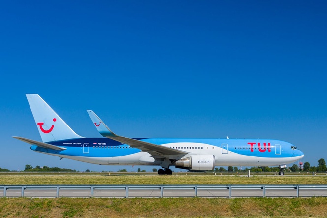 What size hand luggage can you take on a Tui flight? Plus the best bags to buy