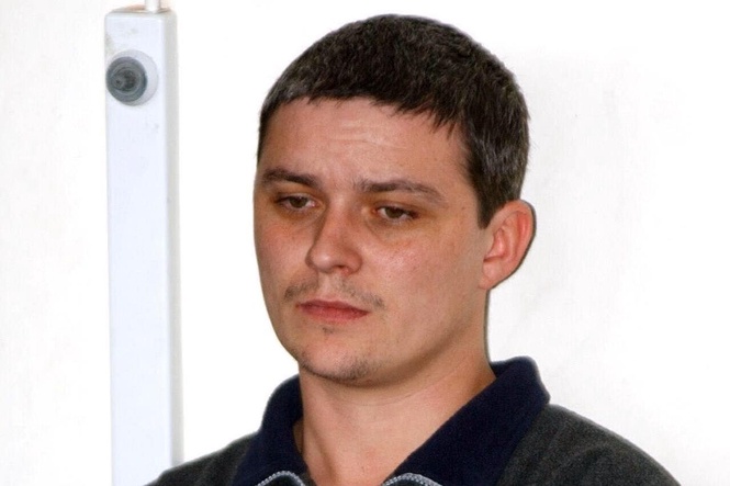 Soham murderer Ian Huntley cremated in £265 eco-friendly coffin as taxpayers pick up funeral tab