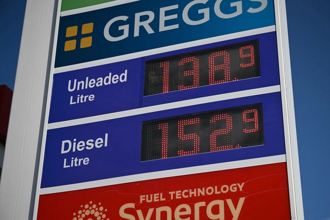 500 UK supermarkets are offering discounted petrol this October. Here’s how to claim
