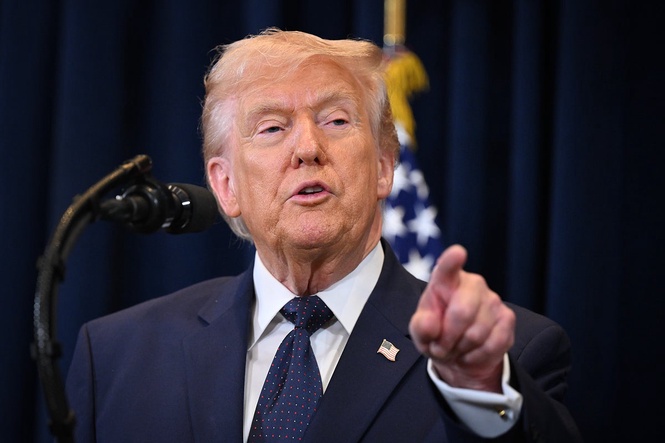 Donald Trump urges UK to send warships to secure Strait of Hormuz - Newswav
