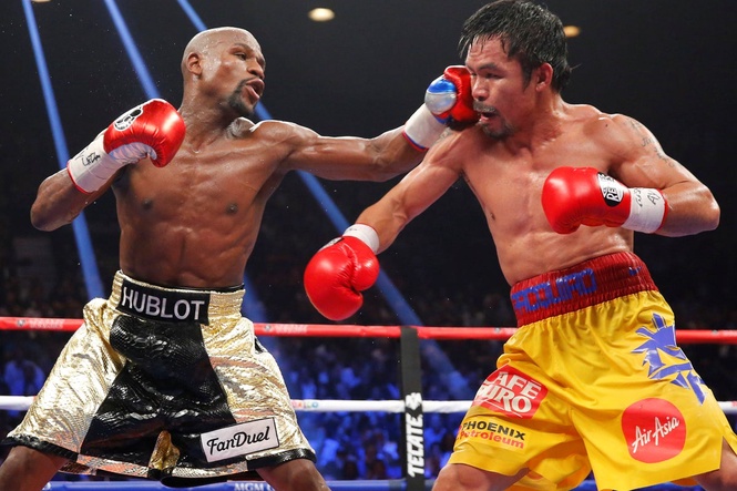 Floyd Mayweather hit with felony charges over alleged $200,000 bad check