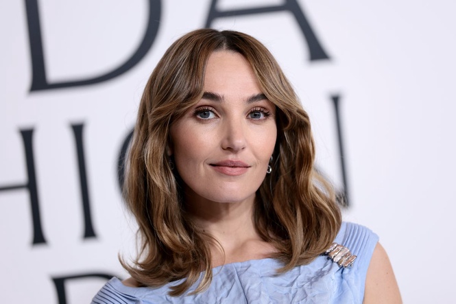 SNL’s Chloe Fineman facing backlash after telling story about ‘pantsing’ six-year-old boy as a summer camp counselor