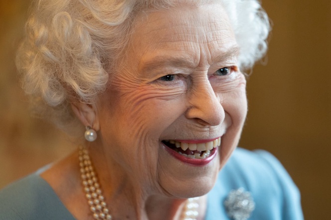 Queen Elizabeth II’s official biographer named as acclaimed historian
