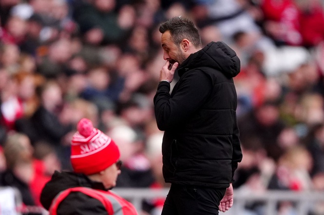 Roberto De Zerbi loses first match as Tottenham relegation fears grow