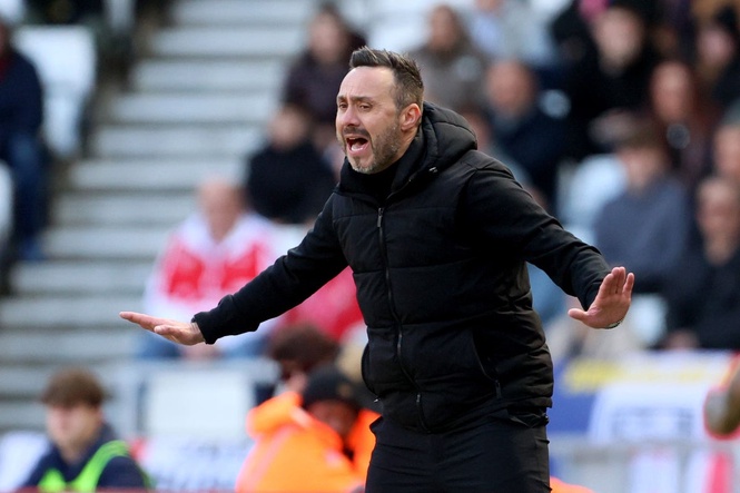 Roberto De Zerbi admits threat of relegation is affecting Tottenham squad