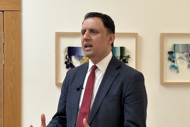 It is for independence supporters to set out referendum route – Sarwar
