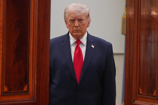 Trump risks awkward run-in at event after boycotting it for years