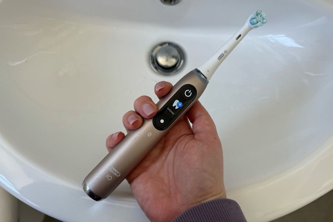 I compared 7 of the best Oral-B electric toothbrushes – these were the top performers