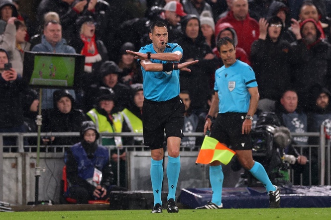 Pundits blast controversial VAR penalty call that cost Liverpool dearly in Champions League