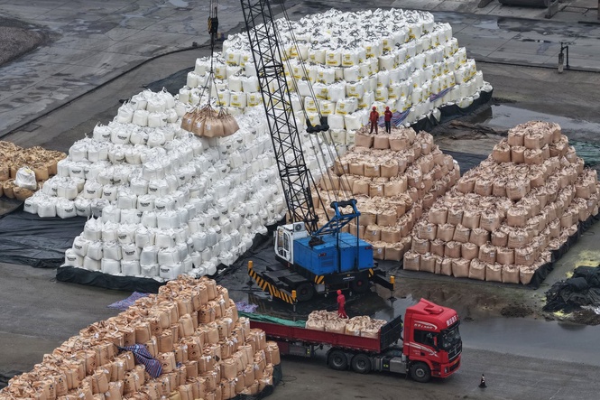 China’s factory activity expands for a second month despite shocks from the Iran war